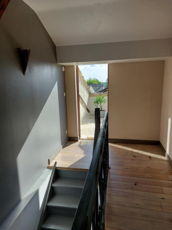 L'Appartement De La Maison Bleue 维勒雷阿勒 外观 照片